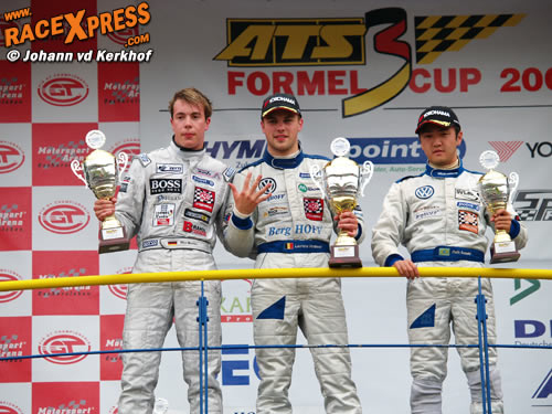 Podium Vanthoor met Van Amersfoort Racing